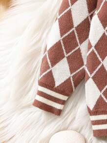 Baby Diamond Pattern Crew Neck Button-front Cardigan - Brown - View 5