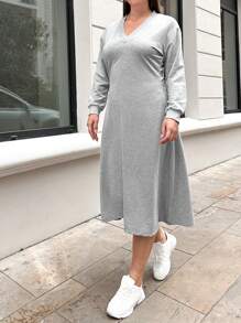 RueChic Plus Solid V Neck Drop Shoulder Dress - Grey - View 4