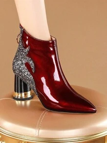 Botas de Cano Curto Pontudas de Couro Envernizado Colorido Estilo Patchwork Vinho Tinto de Salto Alto para Mulheres, Ideal para Outono e Inverno, Tamanhos Grandes, Botas para Mulheres, Looks de Festa - Vinho - Visão 1