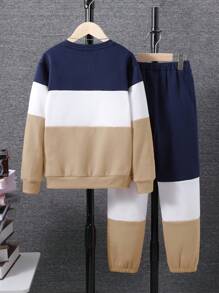 SHEIN 少年男孩休閒運動風寬鬆拼接圓領毛衣及緊身運動褲套裝,帶延長袖口 - 卡其色 - 查看 2