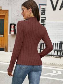 SHEIN Clasi Camiseta De Punto Acanalado Con Cuello Medio Alto De Color Liso - Color caoba - Ver 2