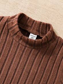 SHEIN 少女(大人版)休閒&可愛&優雅半高領t恤和裙子套裝