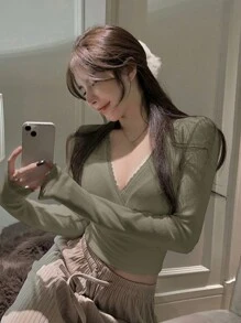 DAZY V领修身长袖T恤，秋季复活节服装 - 綠色 - 查看 2