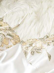 花卉刺繡睡衣 3 件套 - 白色 - 查看 4