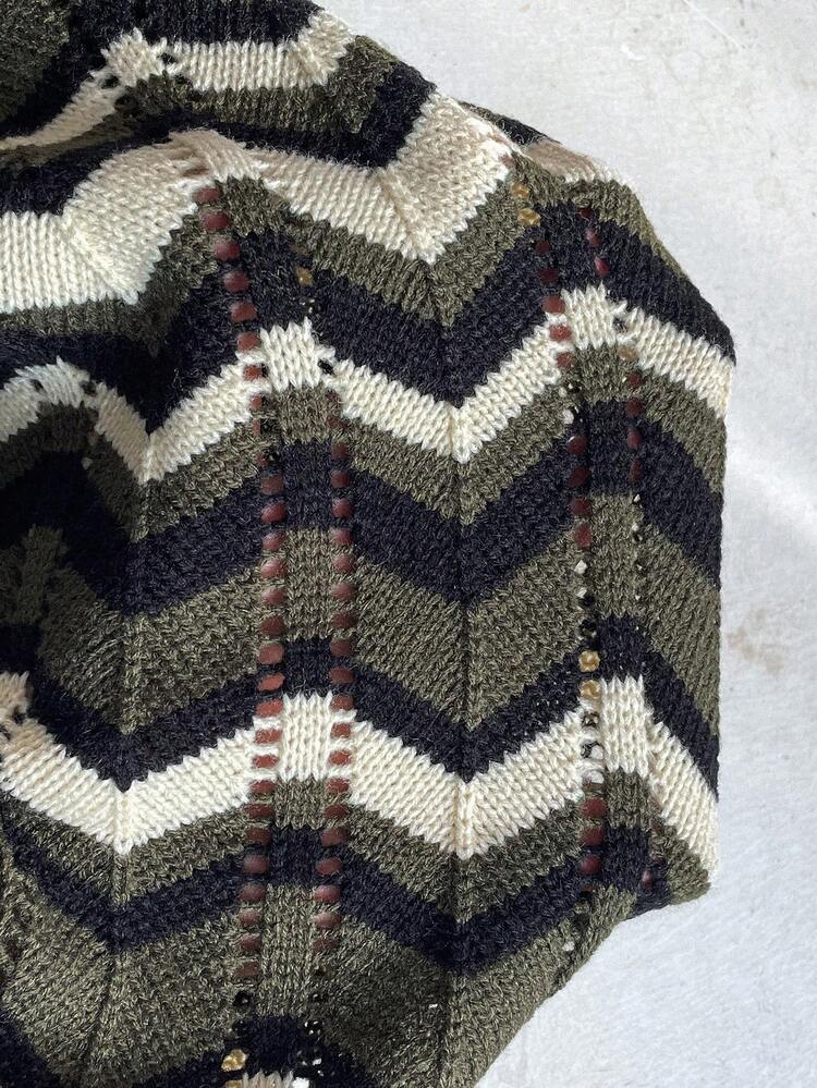 Plus Size Chevron Patterned Sweater Dress With Large Round Neck