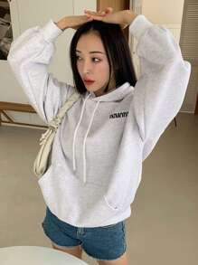 DAZY Sudadera con capucha con estampado de letras de calle para mujer, nueva sudadera holgada y versátil de forro polar para otoño e invierno - Gris - Ver 7