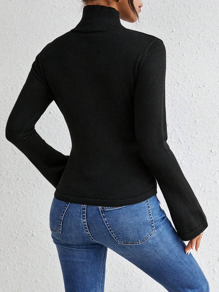 Turtleneck Slim Fit Sweater With Cut-Out Design Knit Pullover Fall Winter Sweater