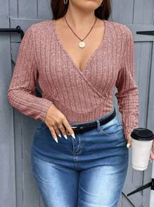 SHEIN Essnce Plus Size Solid Color V-neck Long Sleeve T-shirt - Pink - View 4