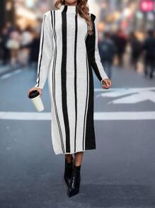 SHEIN Essnce Đứng cổ áo Sọc Khối màu Đầm Áo len - Đen và trắng - Xem 1