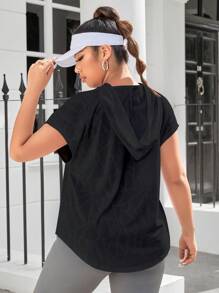 SHEIN Sport Studio T-shirt Mit Kapuze Und Kurzen Ärmeln Für Damen in großen Größen Mit Geometrischem Druck