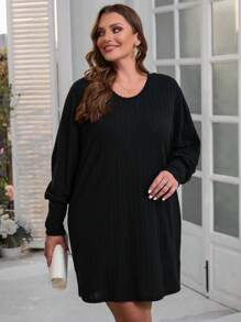 SHEIN LUNE Kích thước lớn Xu hướng: Cắt giảm Đầm - màu đen - Xem 5