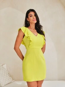Vestido Corto Con Volantes - Verde Lima - Ver 1