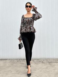 SHEIN Privé Floral Printed Square Neckline Shirt With Ruffle Hem Long Sleeve - Multicolor - View 4