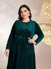 Modelyn Plus Size Pearl Decorated Belted Dress - Green - View 6