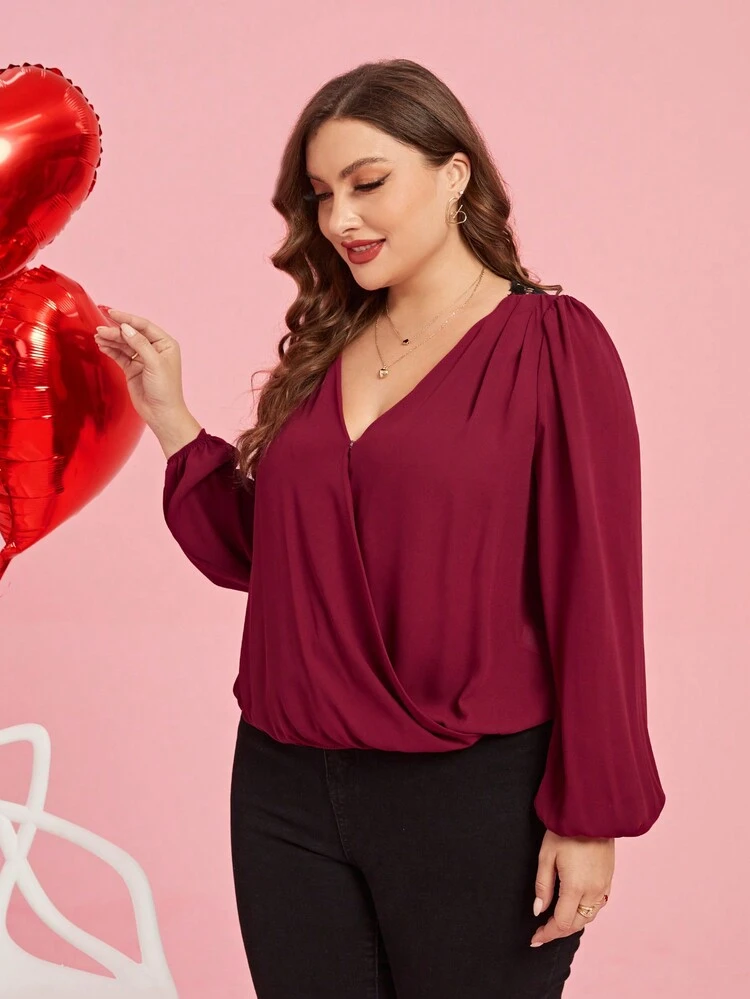 Plus Size Women's Back Patchwork Lace Blouse