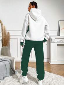 SHEIN Unity 女拼色字母印花運動休閒 2 件套 - 墨綠色 - 查看 2