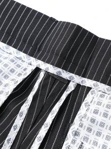Manfinity Mode Nam Sọc Đen Ngực đơn Bộ đồ - màu đen - Xem 8