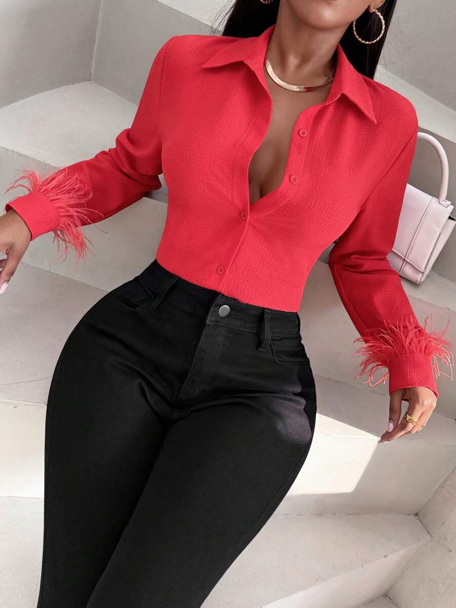 SHEIN Slayr Màu thuần Nút phía trước Lông vũ Nghệ Embellished Cổ tay áo Áo sơ mi - Đỏ - Xem 1