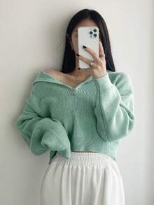 DAZY Ladies' Solid Color Short Hooded Zippered Sweater - Green - View 3