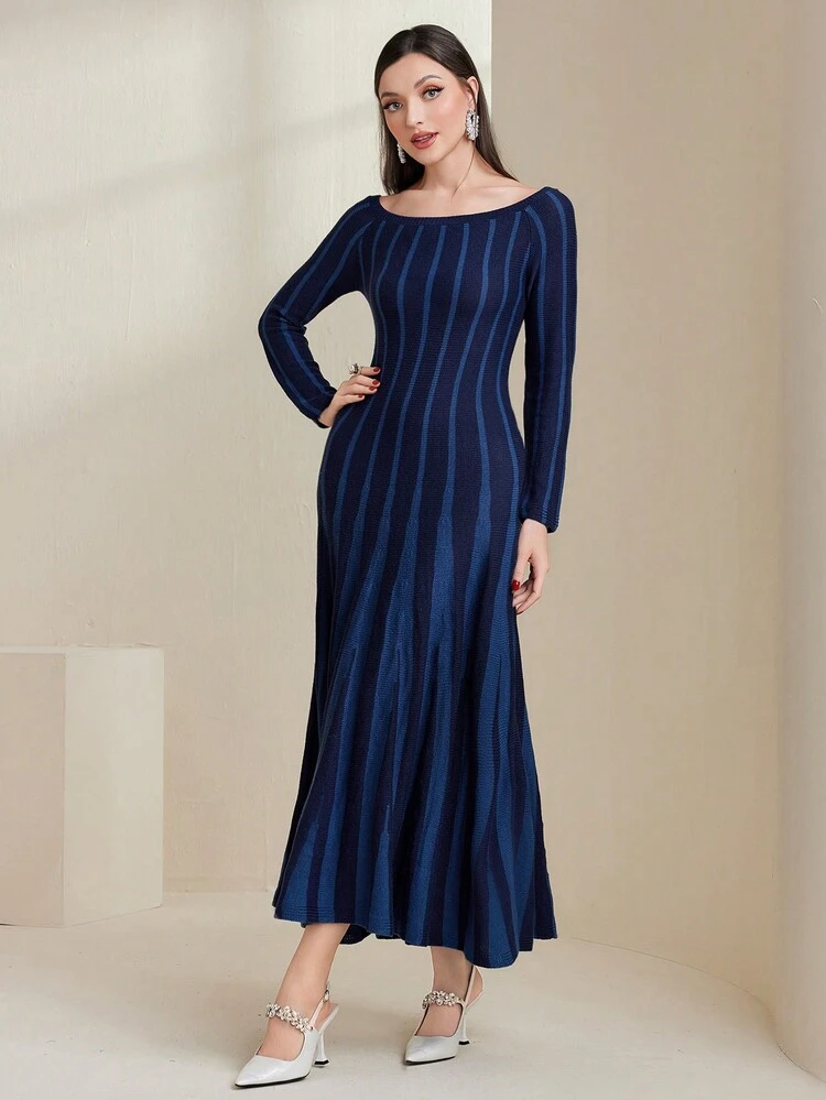 Women's Color Contrasting Boat Neck Sweater Dress