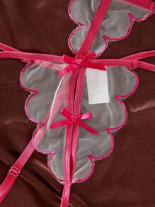 Pure Desire 女式粉紅蕾絲蝴蝶結細肩帶內衣套裝(無鋼圈胸罩、丁字褲、吊襪帶),3 件/套 - 玫紅色 - 查看 5