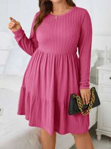 SHEIN Clasi 大尺碼女用荷葉邊下擺絞花針織連身裙 - 玫紅色 - 查看 6