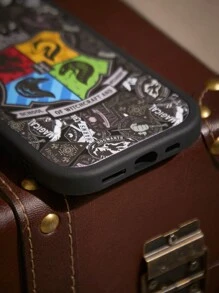 Harry Potter | ROMWE Estuche Protector Para Teléfono De La Serie Iphone12 13 14 Con Diseño Universitario De Gafas Redondas Negras