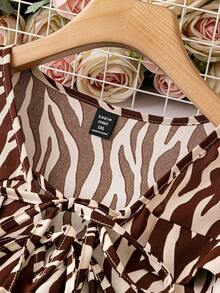 Celure Women's Plus Size Full Print Knot Front Shirt - Multicolor - View 5