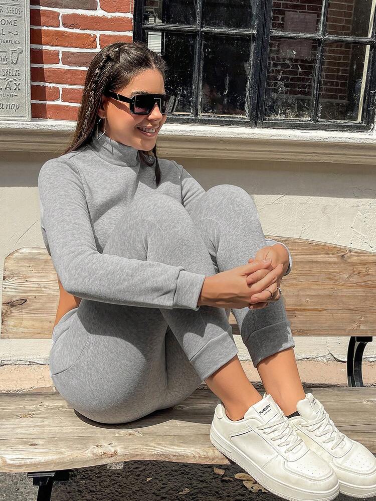 Women's Stand Collar Long Sleeve Crop Top And Elastic Waist Pants Two Piece Set