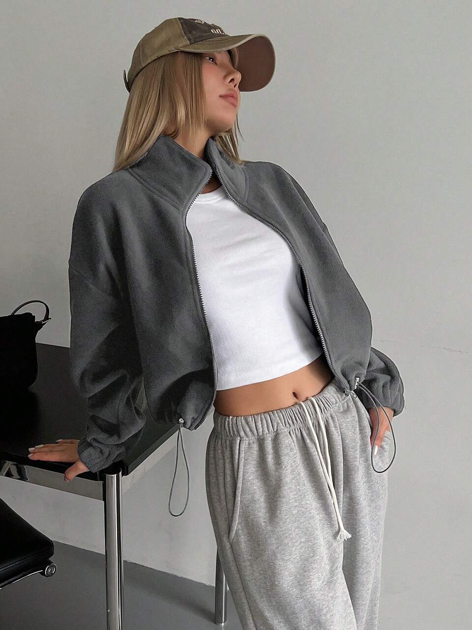 Ladies' Solid Color Drop Shoulder Drawstring Hem Cropped Jacket
