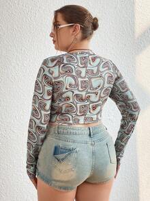 Flirla Plus Size Hollow Out Printed Crop T-Shirt - Multicolor - View 4