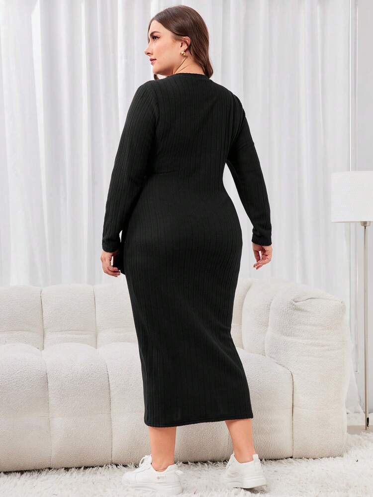 Plus Size Women's Wrapped Bodycon Dress