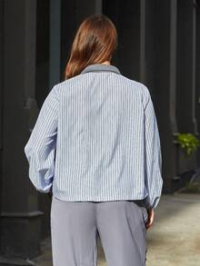 SHEIN Essnce 大尺寸女士條紋和花卉印花拉鍊v領燈籠袖襯衫