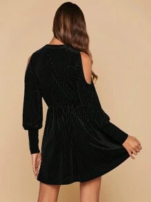 SHEIN Clasi Ladies' Solid Color Cold Shoulder Dress, Belt Not Included - Black - View 2