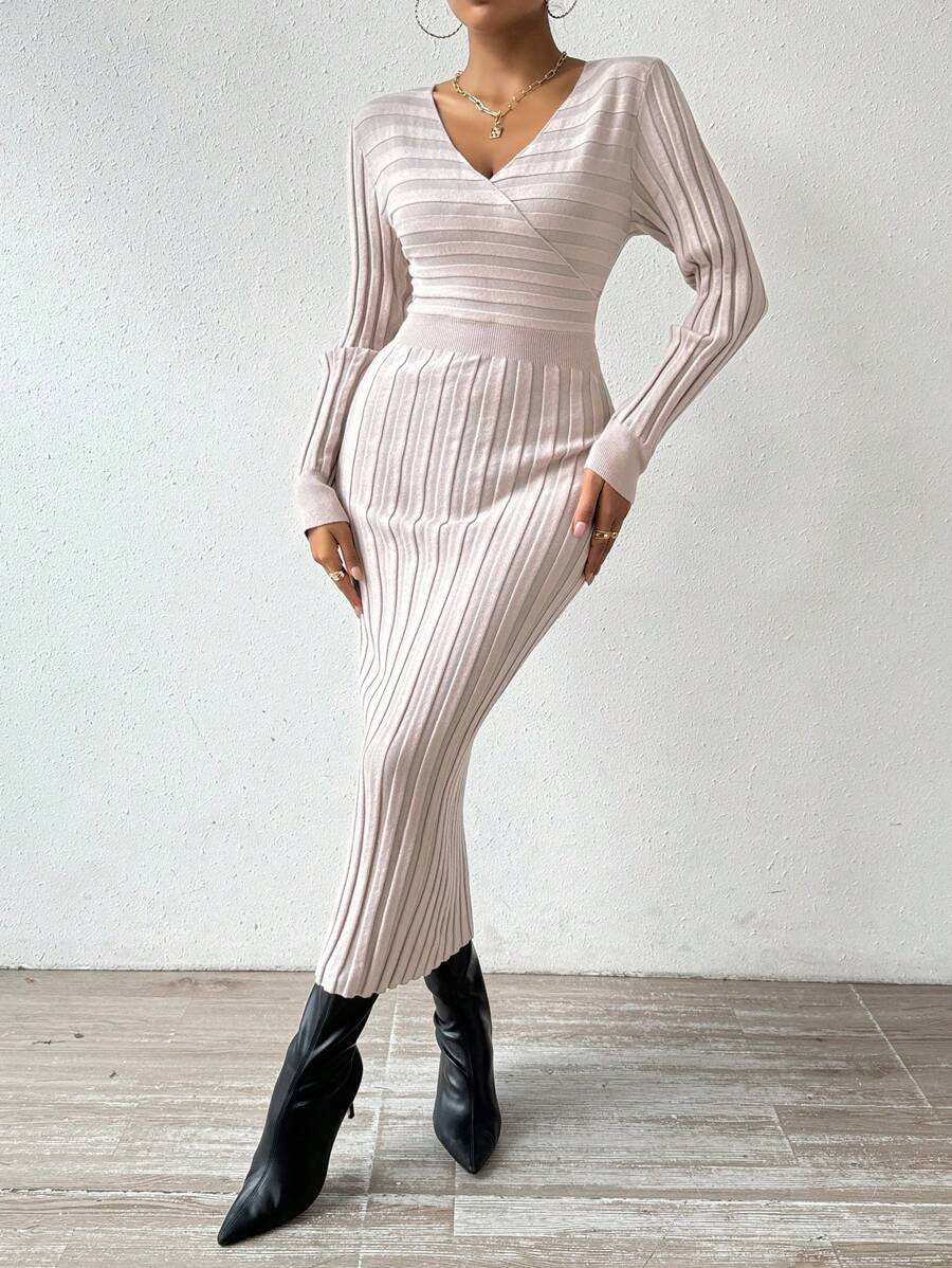 Chiquease Cổ chữ V Ôm sát hông Đầm Áo len - Màu be - Xem 1