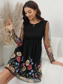 SHEIN Clasi 女性網紗刺繡花朵連身裙 - 黑色 - 查看 5