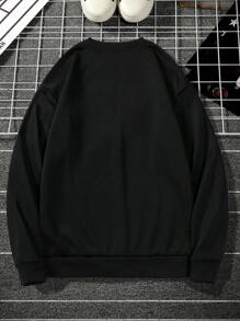 Manfinity LEGND Men's Plus Size Christmas Skull Printed Fleece Sweatshirt - Green - View 2