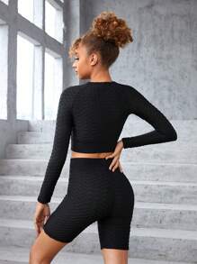 SHEIN Teen Girl Solid Honeycomb Pattern Sports Tee & Biker Shorts - Black - View 2