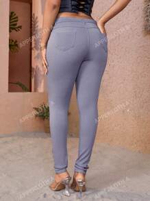 Pantalones ajustados y elásticos con pies estrechos, ideales para festivales de música sexy