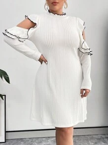 SHEIN Privé Plus Size Solid Color Stand Collar Bodycon Dress - White - View 1