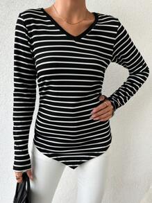 RueChic 不對稱下擺&v領修身長袖t卹