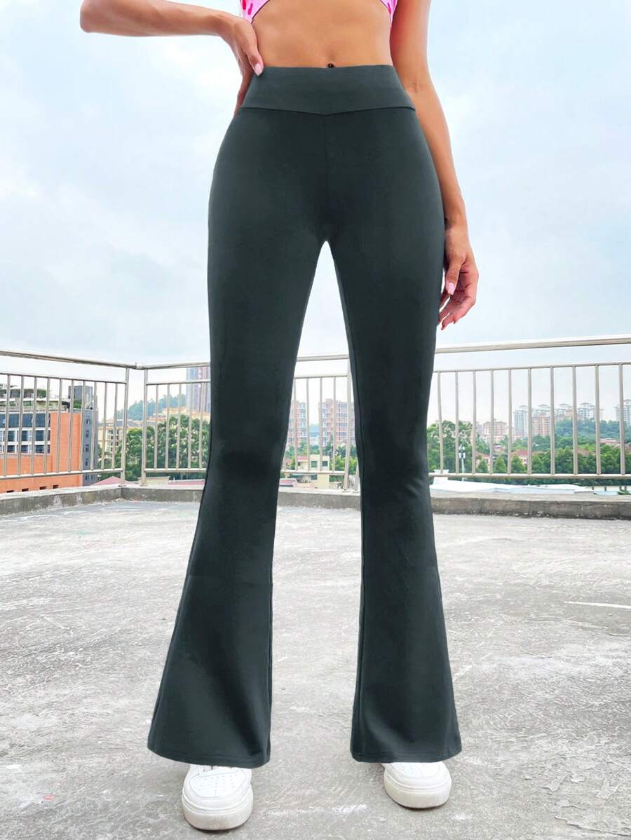 SHEIN Cottnline Solid Colored Slim Fit Flared Leg Pants - Green - View 1