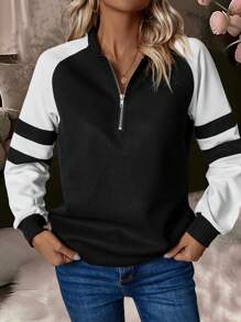 SHEIN LUNE 拼色半拉鍊 立領經編袖套運動衫 - 黑與白 - 查看 4