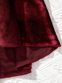 SHEIN 年轻女孩长袖不对称天鹅绒蕾丝拼布连衣裙 - 酒紅色 - 查看 3
