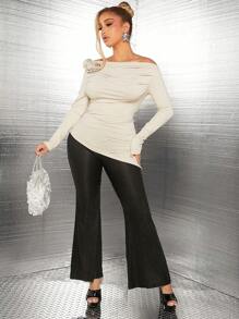 SHEIN SXY 情人節性感俱樂部穿著3d紅玫瑰花派對優雅針織不對稱下擺女t恤 - 杏色 - 查看 4