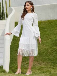 Eilly Bazar 喇叭袖流蘇下擺連身裙 - 白色 - 查看 3