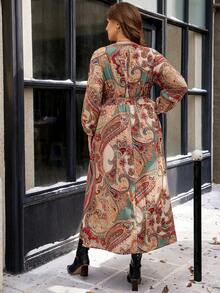 SHEIN Clasi 大尺碼女款燈籠袖佩斯利印花洋裝