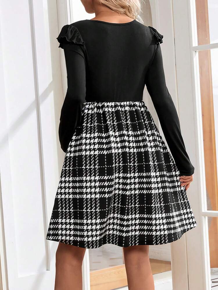 Maternity Plaid Splice Ruffle Trim Decorated Dress