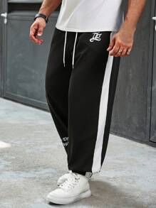 Manfinity Roughcore Men's Plus Size Loose Sweatpants With Slogan Print And Contrast Details - Black and White - View 5