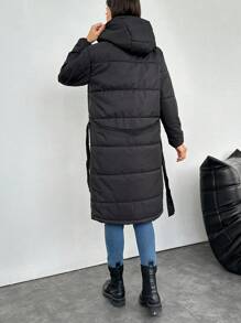 EURMUSE 女單排扣連帽襯墊大衣 - 黑色 - 查看 2